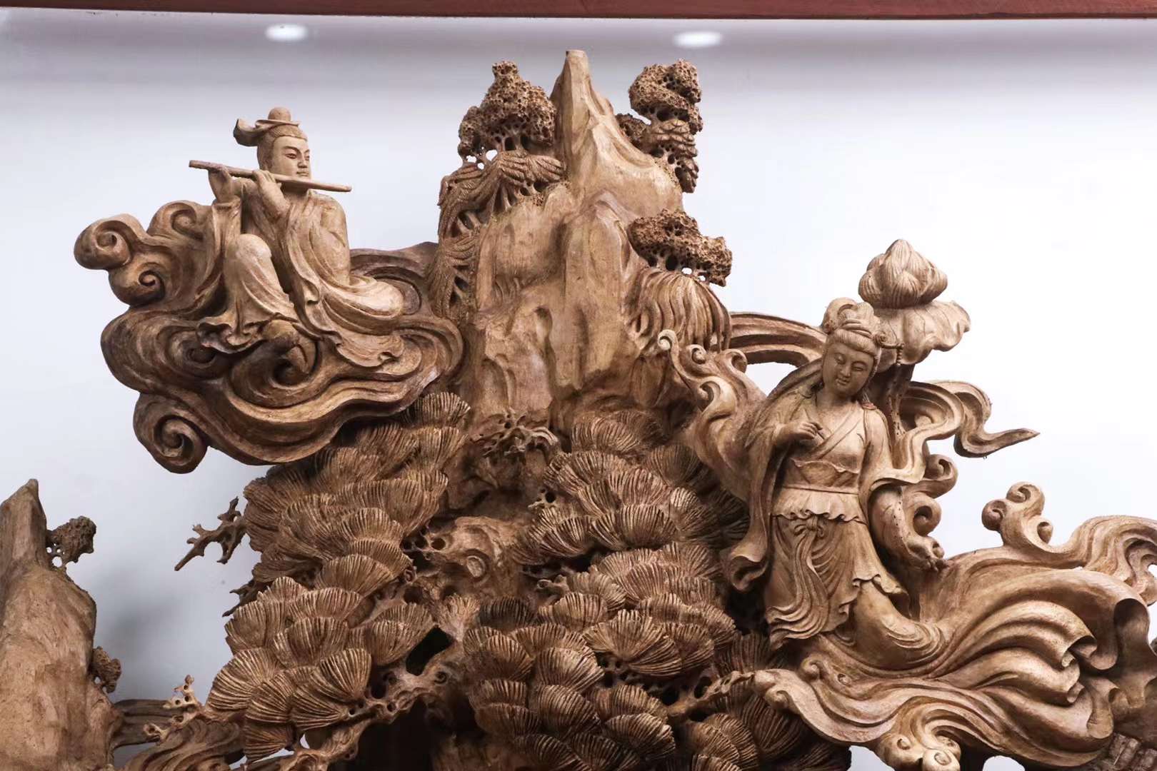 印尼沉香木大师雕刻《八仙齐聚》(图3)